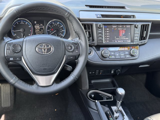 Used 2016 Toyota RAV4 Limited AWD/4WD image 19