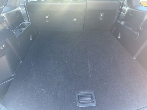 Used 2025 MAZDA CX-70 3.3 Turbo S w/ Premium Package image 20