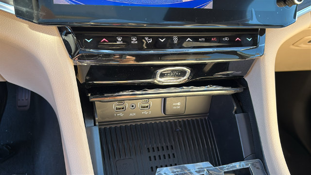 New 2027 Jeep Grand Cherokee Limited AWD/4WD image 19