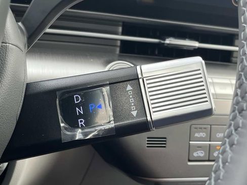 New 2026 Hyundai Kona Limited FWD image 31