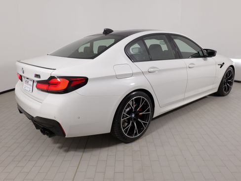 Used 2023 BMW M5 w/ Competition Package image 11