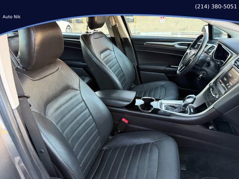 Used 2014 Ford Fusion Energi SE w/ Driver Assist Package image 11