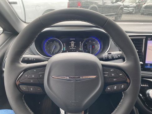 New 2026 Chrysler Pacifica Limited w/ S Appearance Package image 28