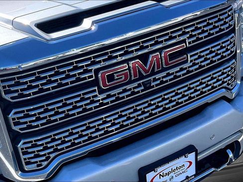 Used 2021 GMC Sierra 2500 Denali AWD/4WD image 28