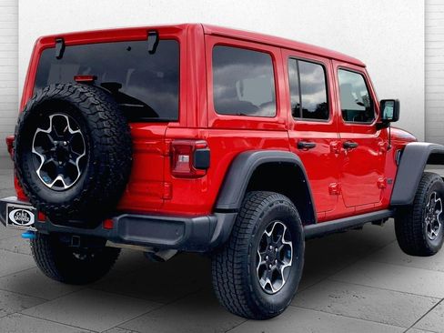 Used 2023 Jeep Wrangler Unlimited Rubicon 4xe w/ Safety Group AWD/4WD image 11