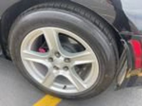 Used 2021 Chevrolet Camaro LT image 3