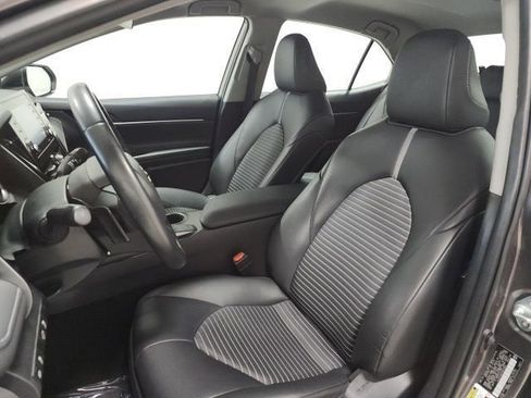 Used 2023 Toyota Camry SE FWD image 19