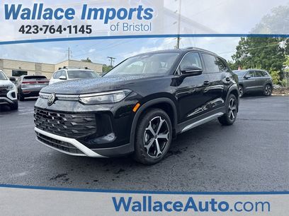 New 2025 Volkswagen Tiguan SE