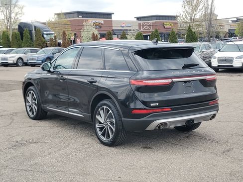 Certified 2024 Lincoln Corsair AWD w/ Equipment Group 101A image 4