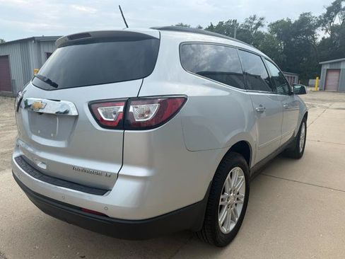 Used 2015 Chevrolet Traverse LT w/ Style and Technology Package AWD/4WD image 9