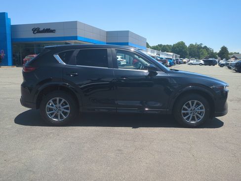 Used 2025 MAZDA CX-5 AWD 2.5 S w/ Preferred Package image 6