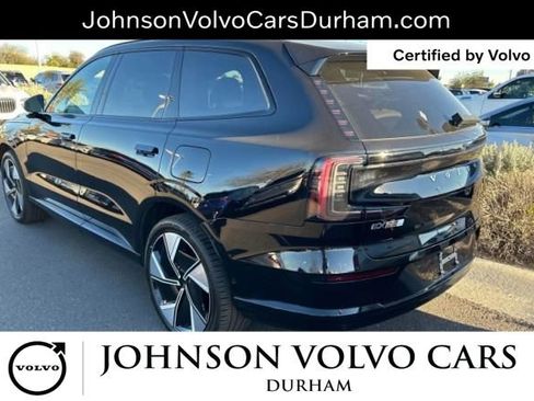 Used 2025 Volvo EX90 Ultra image 5