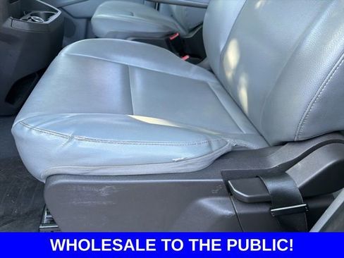 Used 2017 Ford Transit 250 130 Low Roof RWD image 19