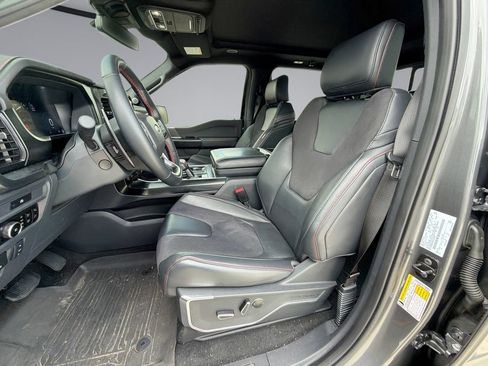 Used 2025 Ford F150 Raptor AWD/4WD image 30
