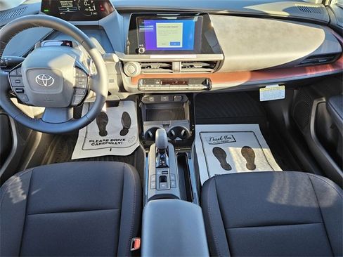 New 2026 Toyota Prius SE image 7