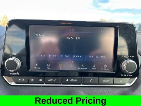 Used 2024 Nissan Sentra S image 22