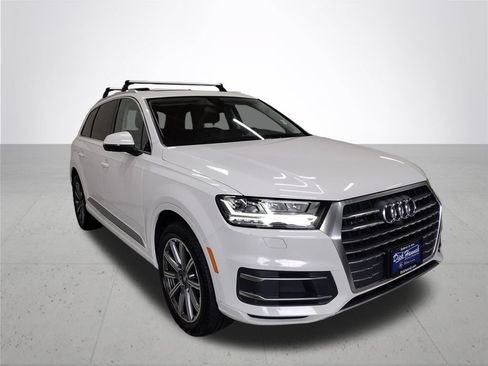 Used 2018 Audi Q7 2.0T Premium Plus w/ Premium Plus Package AWD/4WD image 4