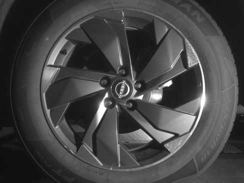 Used 2025 Nissan Rogue SV image 14