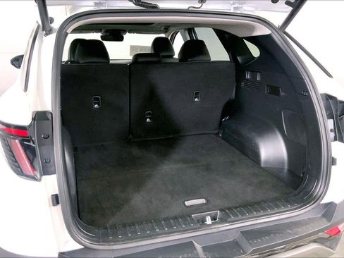 Used 2023 Hyundai Tucson Limited AWD/4WD image 4