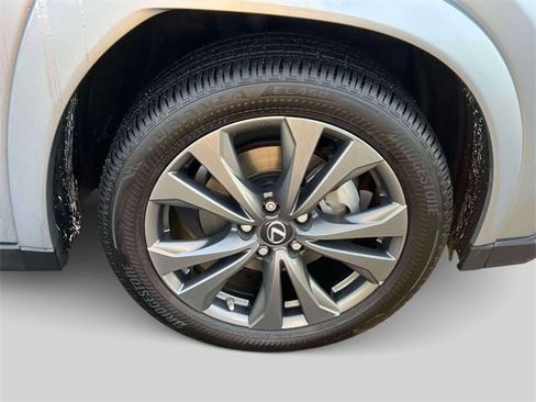 Used 2024 Lexus UX 250h F Sport image 7