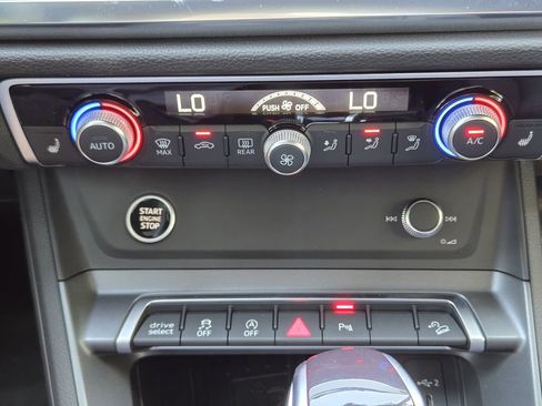 New 2025 Audi Q3 2.0T Premium Plus image 22