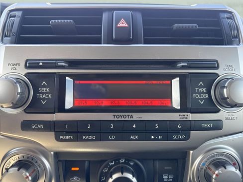 Used 2010 Toyota 4Runner SR5 image 18