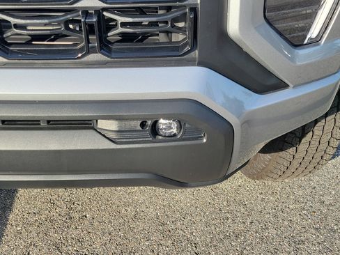 Used 2024 GMC Canyon Elevation w/ Convenience Package image 4