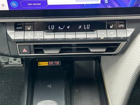Used 2025 Toyota Camry SE w/ Multimedia Upgrade Package AWD/4WD image 59