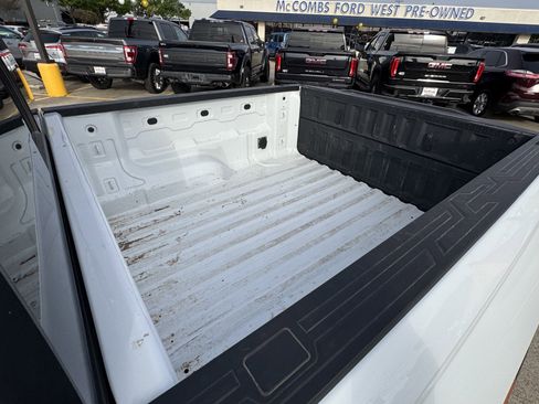 Used 2024 GMC Canyon Elevation w/ Elevation Premium Package image 11