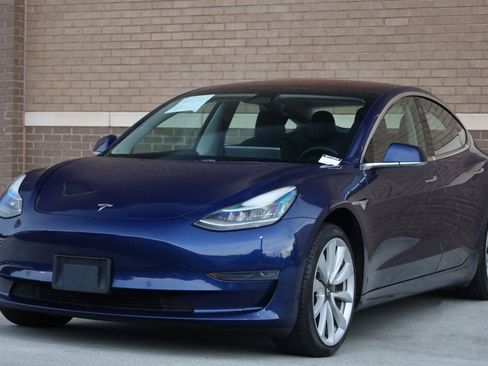 Used 2018 Tesla Model 3 Long Range RWD image 6