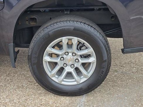 Certified 2023 Chevrolet Silverado 1500 LT AWD/4WD image 29