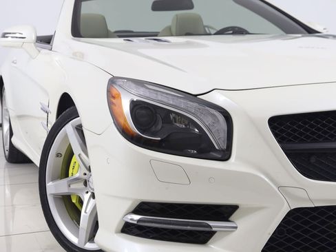 Used 2013 Mercedes-Benz SL 550 image 23