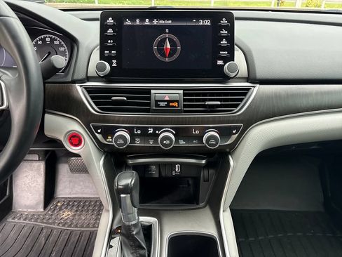 Used 2019 Honda Accord EX-L image 22