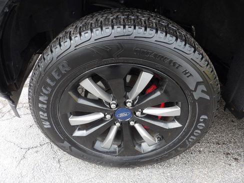 Used 2018 Ford F150 XL w/ Equipment Group 101A Mid image 5