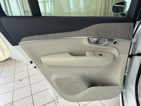 Used 2024 Volvo XC90 B6 Plus w/ Protection Package Premier image 37