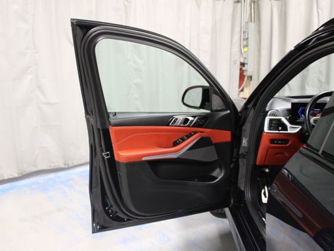 Used 2024 BMW X5 M Competition w/ Executive Package AWD/4WD image 28