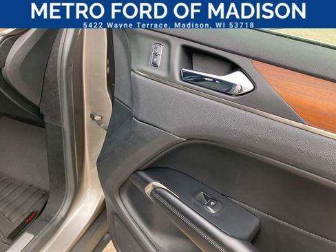 Used 2017 Lincoln MKC Select w/ Select Plus Package image 43