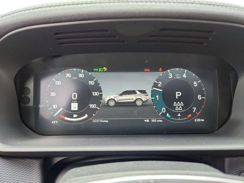 New 2026 Land Rover Discovery Limited Edition image 20