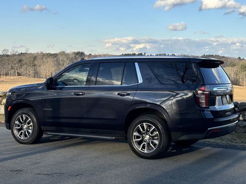 Used 2022 Chevrolet Tahoe LT w/ Luxury Package image 15