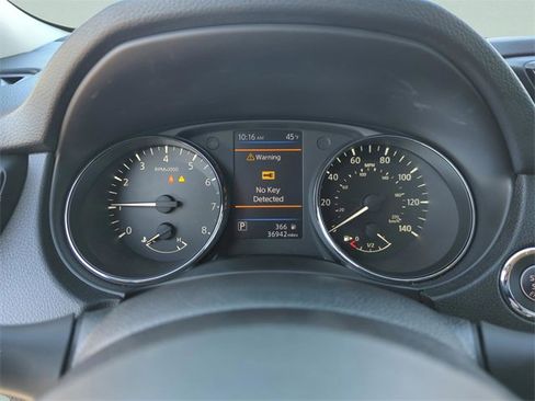 Certified 2020 Nissan Rogue SL w/ Premium Package image 39