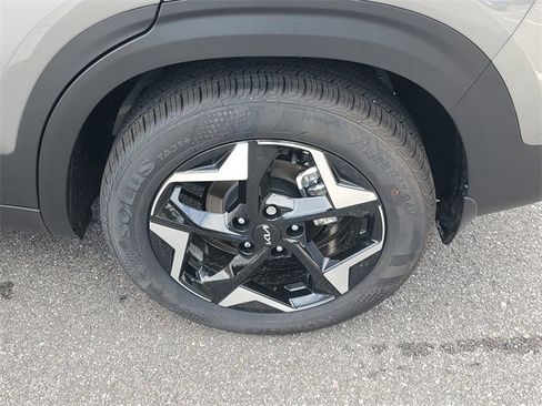 New 2026 Kia Seltos EX image 37