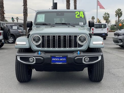 Used 2024 Jeep Wrangler Unlimited Sahara image 10