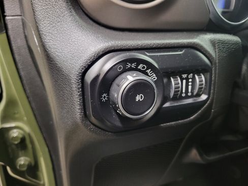 Used 2020 Jeep Wrangler Unlimited Sport AWD/4WD image 54