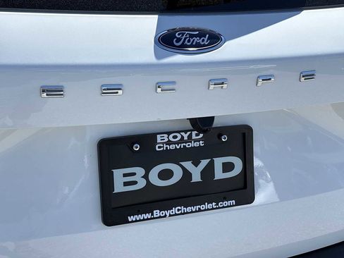 Used 2025 Ford Escape Active AWD/4WD image 29