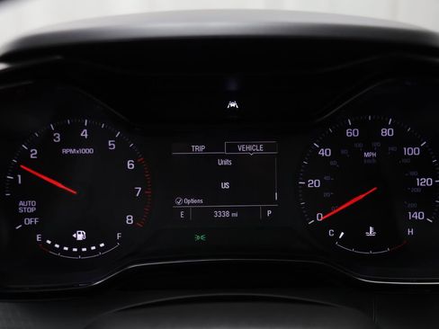 Used 2025 Chevrolet Trax LS w/ LS Convenience Package image 8