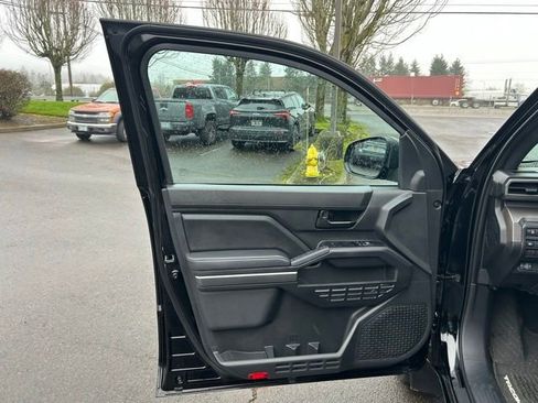 Used 2024 Toyota Tacoma SR5 image 15