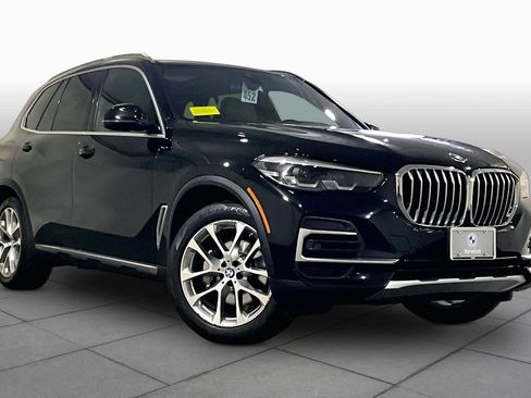 Used 2022 BMW X5 xDrive40i AWD/4WD image 2