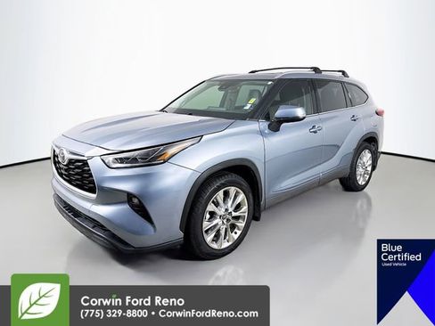 Used 2021 Toyota Highlander Limited image 3