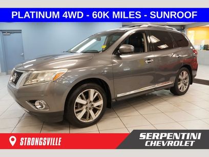 Used 2016 Nissan Pathfinder Platinum
