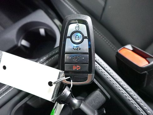 Used 2025 Ford Mustang Mach-E Premium image 32